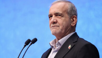 باید فریادرس یکدیگر باشیم