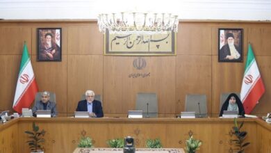 گزارش ظفرقندی از کاهش چشمگیر مهاجرت کادر درمان در ۶ ماهه دوم ۱۴۰۳