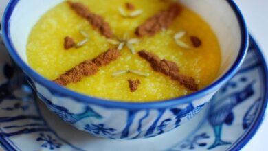 طرز تهیه شله زرد نذری برای یک کیلو برنج ؛ از کجا بفهمیم غلظت شله زرد مناسب است ؟ + نکات طلایی